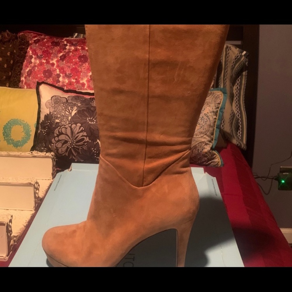 High knee Boot